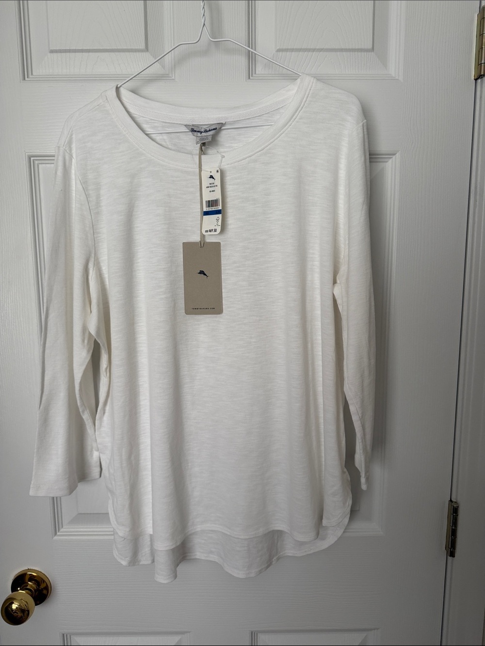Tommy Bahama Women's White Long Sleeve Crewneck Tee